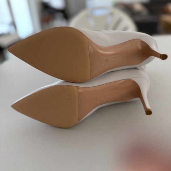 Gianvito Rossi White Slouchy Leather Ankle Boots - Picture 5 of 8